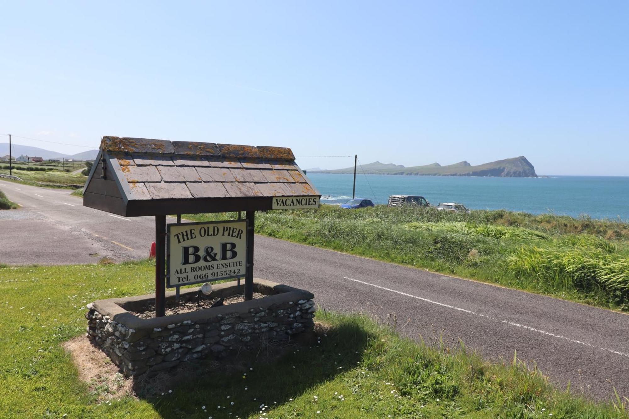 The Old Pier Guest Accommodation, Bed Only, No Breakfast Ballydavid Exterior foto